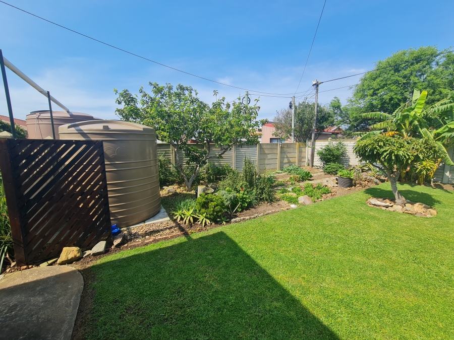 3 Bedroom Property for Sale in Jeffreys Bay Central Eastern Cape